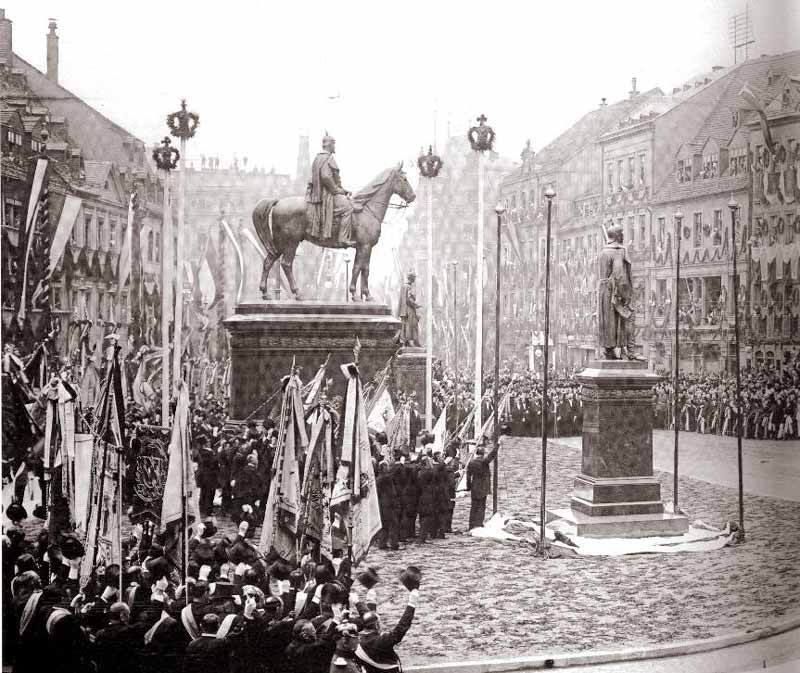 Einweihung der Denkmäler Kaiser Wilhelms, Moltkes und Bismarcks am 22.Juni 1899 