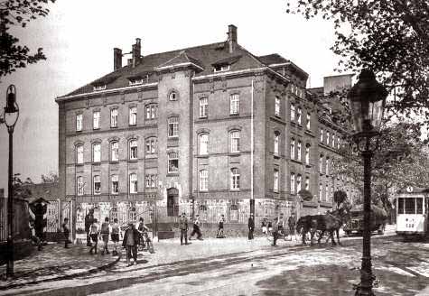 Kaserne an der Planitzstrae um 1940 
